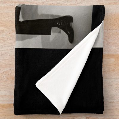 Omar Apollo Throw Blanket Official Omar Apollo Merch